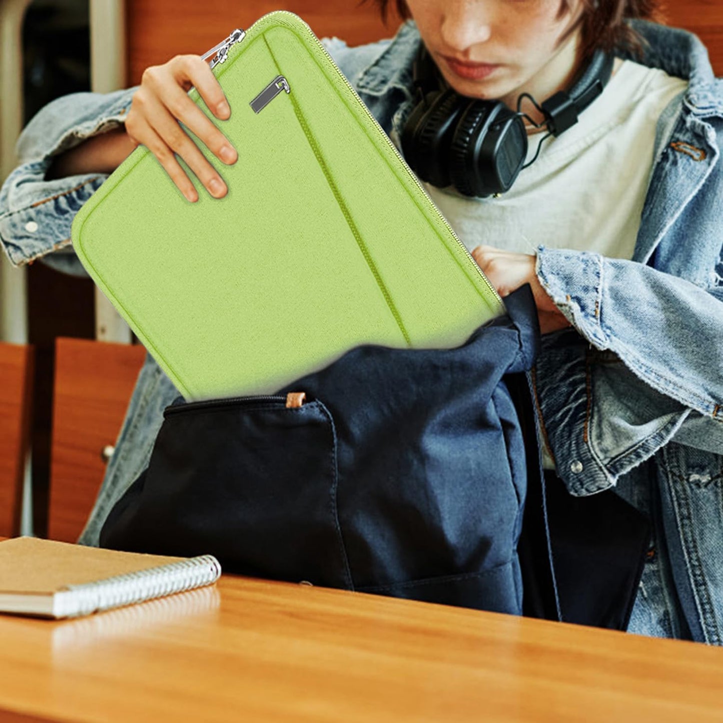 Laptop Case 15.6 inch, Slim Computer Carrying Bag Protective Cover Briefcase with Front Pocket, Durable Laptop Cover for 15-16 Inch HP, Dell, Lenovo, Asus, Notebook, Light Green