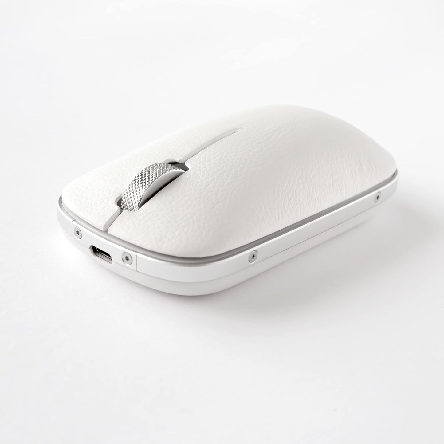 Azio Retro Classic Bluetooth Mouse (Maple) - Wireless, Genuine Leather Topped with Pixart Precision Tracker