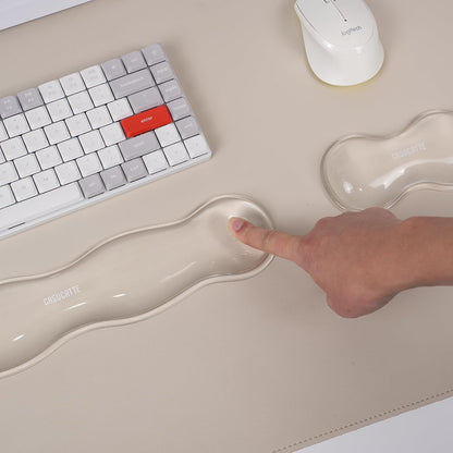 CASUCATTE-Clear Gel Wrist Rest for Keyboard - Super Non-Slip, Soft & Comfortable, Washable, Relieve Office or Gaming Wrist Pain