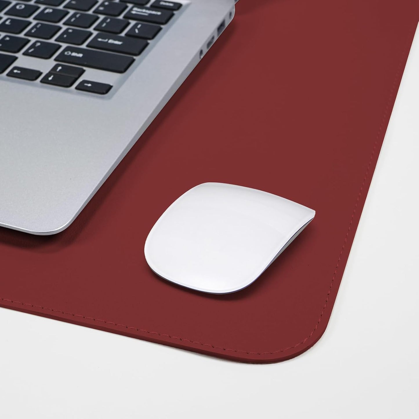 Desk Mat 31.5" x 17" Leather Desk Pad Protector with Natural Cork & PU Leather, Non-Slip Office Desk Mat, Double-Sided Large Mouse Pad, Waterproof Desk Pad for Office&Home (red)
