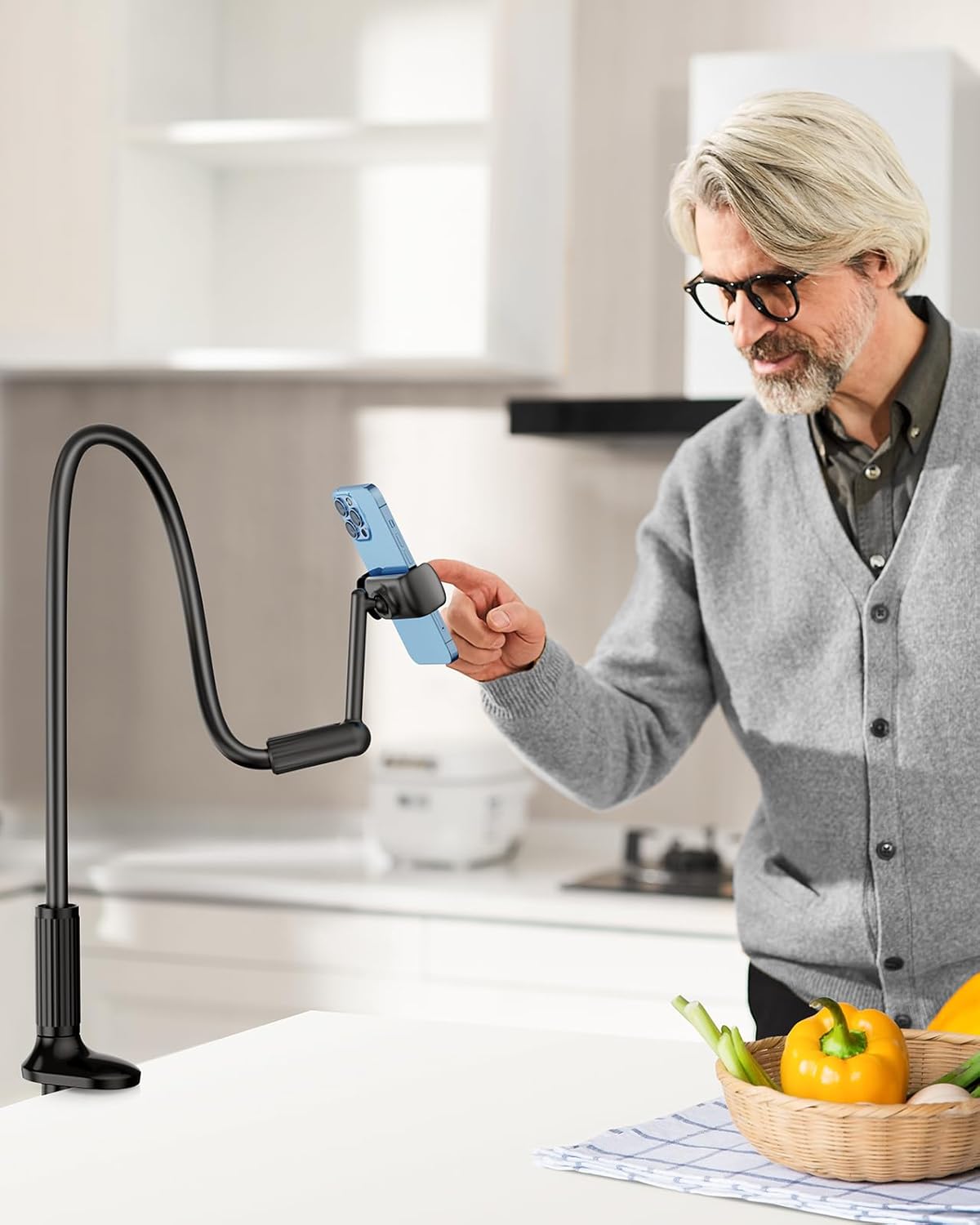 SAIJI Gooseneck Phone Holder for Bed, 360° Rotate Support Rod One-Hand Adjustable Cell Phone Stand, Compatible with All 4.7-7" Devices (Black)