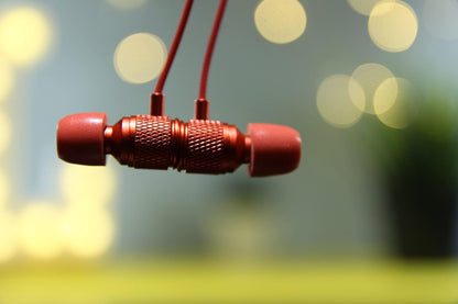 LUDOS Ultra Wired Earbuds in-Ear Headphones, 5 Years Warranty, Earphones with Microphone, Noise Isolating Ear Buds, Memory Foam for iPhone, Samsung, School Students, Kids, Women, Small Ears - Red