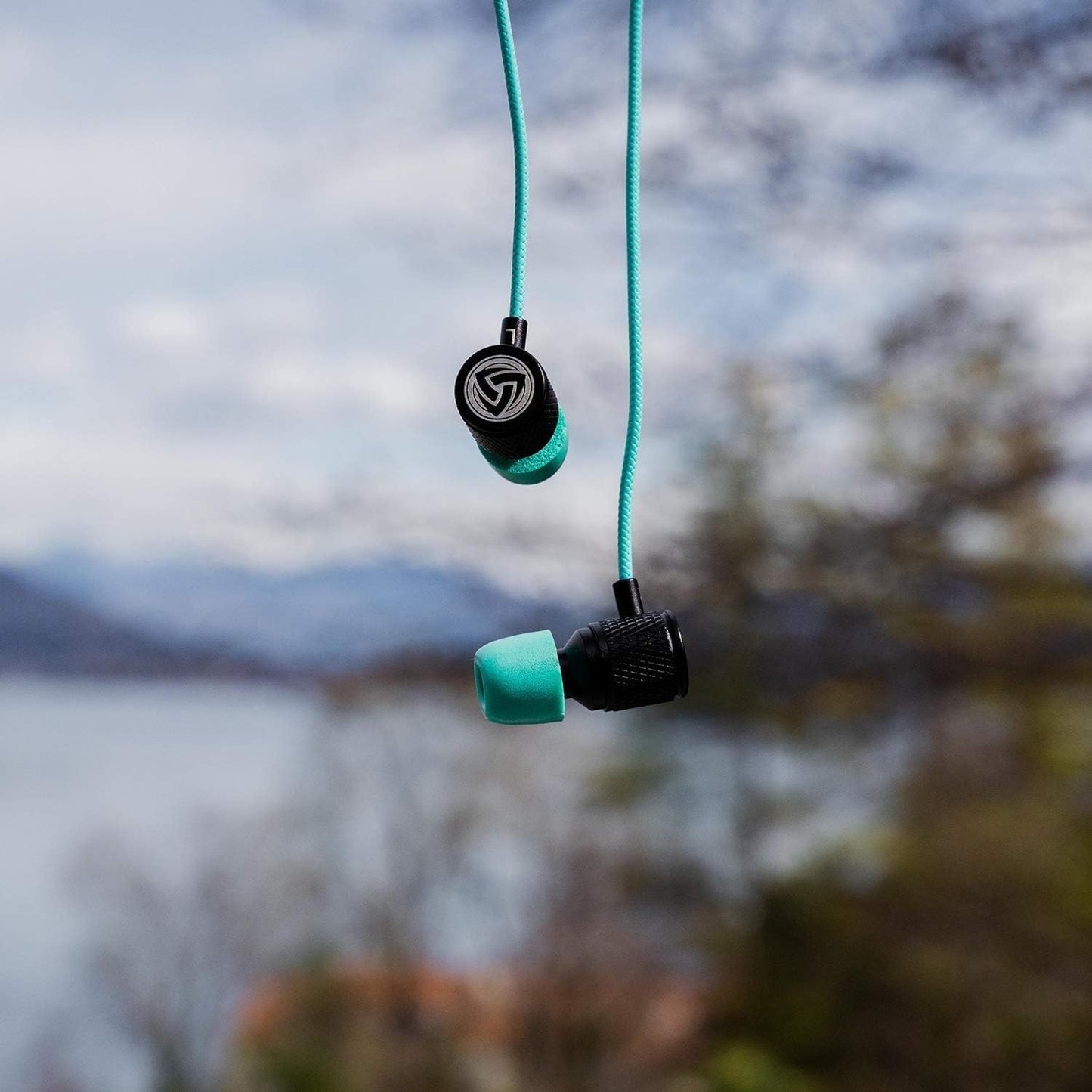 LUDOS Ultra USB C Headphones for iPhone 16 15 Pro Max Plus iPad Pro, 5 Years Warranty, Magnetic USB-C Earbuds for Samsung Galaxy S24 S23 Ultra S22 S21 FE S20 A55 A54 A53, USB Type C - Turquoise