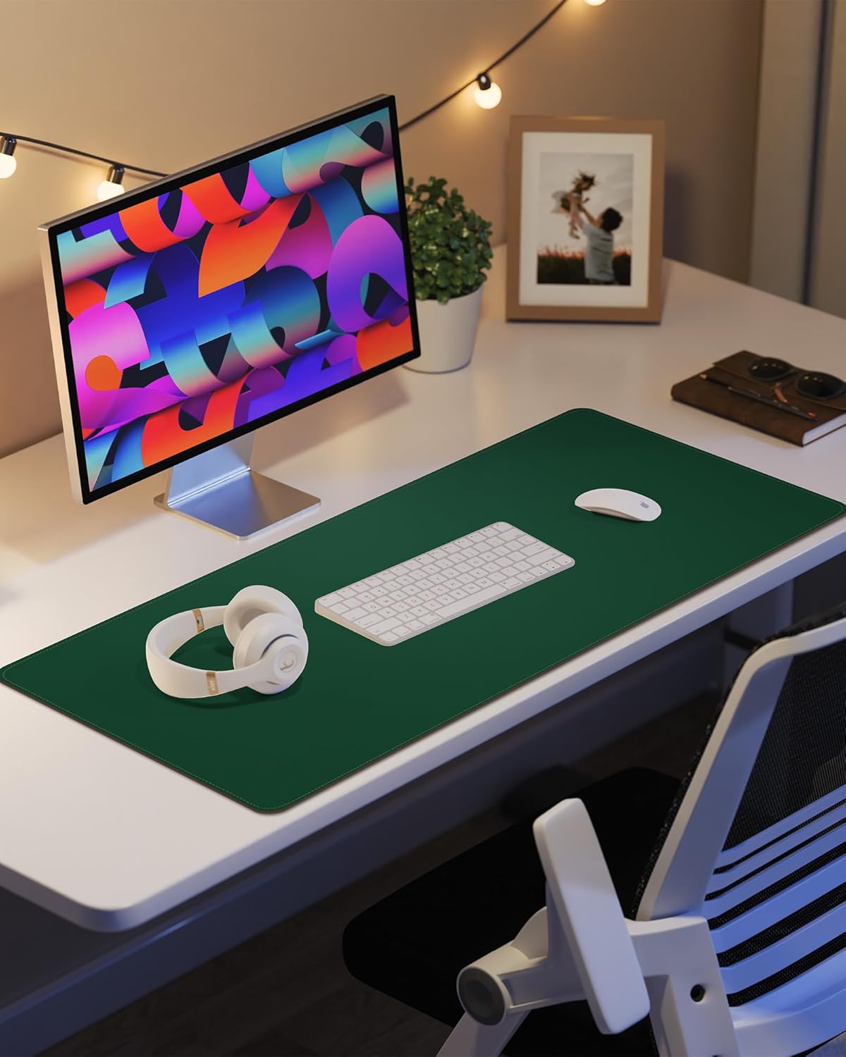 Leather Desk Pad Protector, Mouse Pad, Office Desk Mat, Non-Slip PU Leather Desk Blotter, Laptop Desk Pad, Waterproof Desk Writing Pad for Office and Home (Green, 31.5" x 15.7")