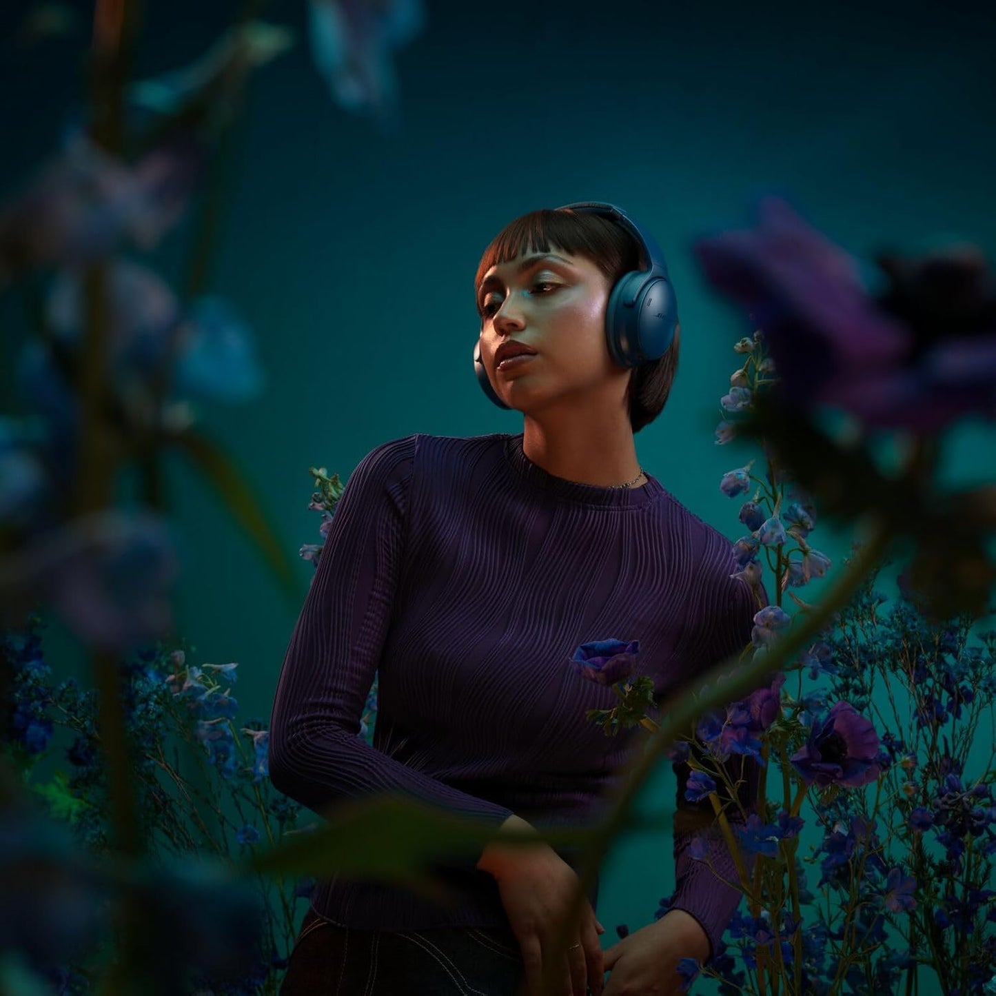 Bose QuietComfort Bluetooth Headphones, Wireless Headphones with Active Over Ear Noise Cancelling and Mic, Deep Bass, Up to 24 Hours of Playtime, Twilight Blue - Limited Edition Color