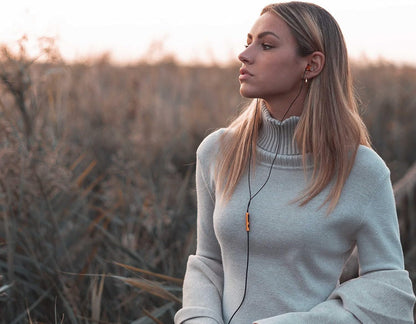 LUDOS Ultra Wired Earbuds in-Ear Headphones, 5 Years Warranty, Earphones with Microphone, Noise Isolating Ear Buds, Memory Foam for iPhone, Samsung, School Students, Kids, Women, Small Ears - Gold