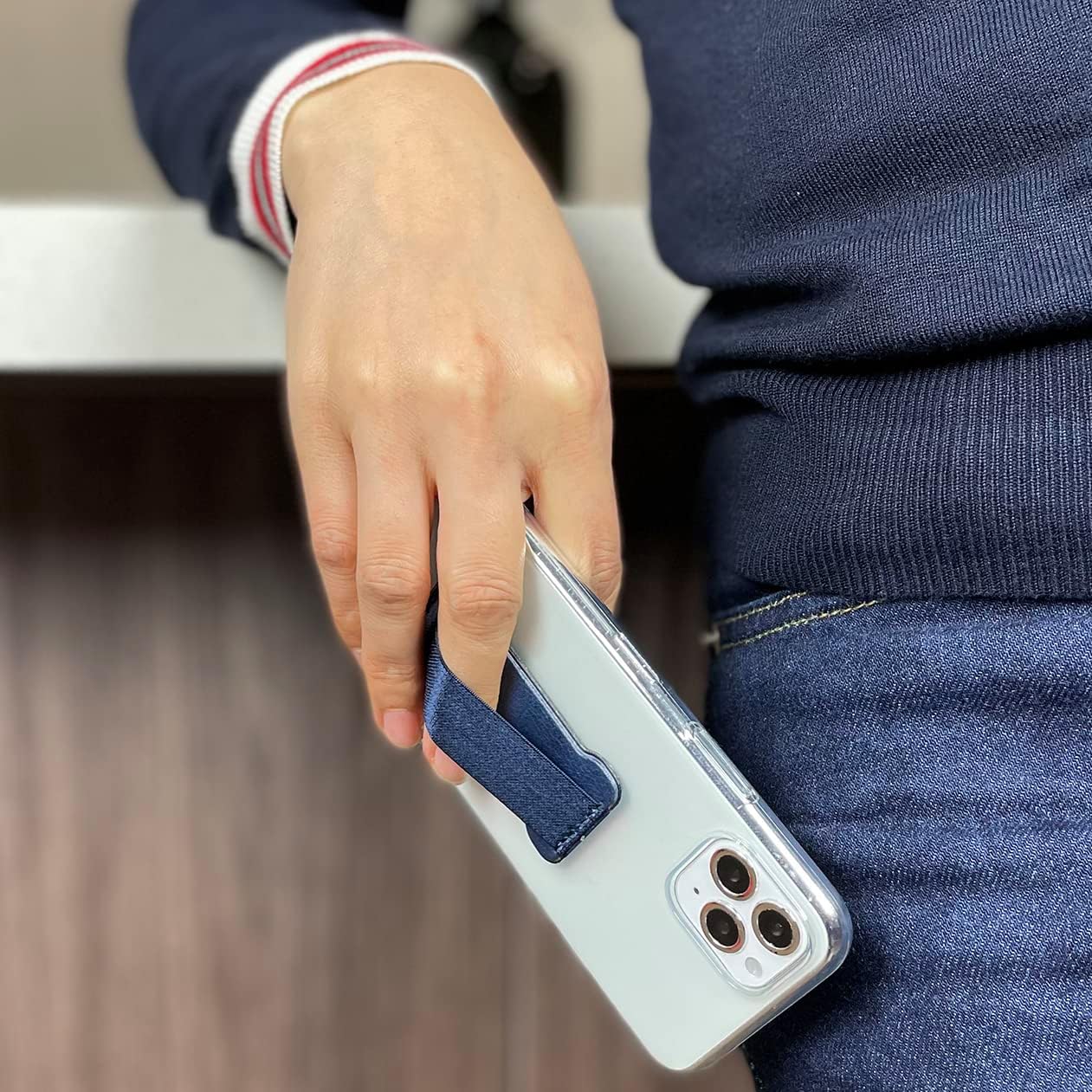 Phone Grip Holder for Hand, Universal Finger Strap Phone Holder, Finger Selfie Grip Compatible with Most Smartphones (Black Blue) -2Pack