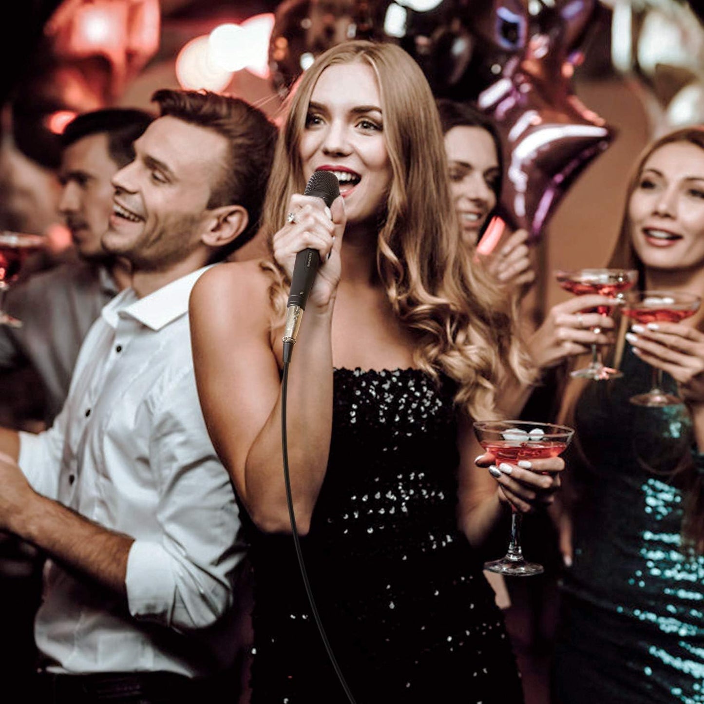 TONOR K1 Vocal Microphone for Singing, Dynamic Handheld Wired Karaoke Mic, Microfono with 5M XLR to 1/4" Cable, Compatible with Amp, Mixer, Suitable for Speech, Karaoke and Outdoor Activities