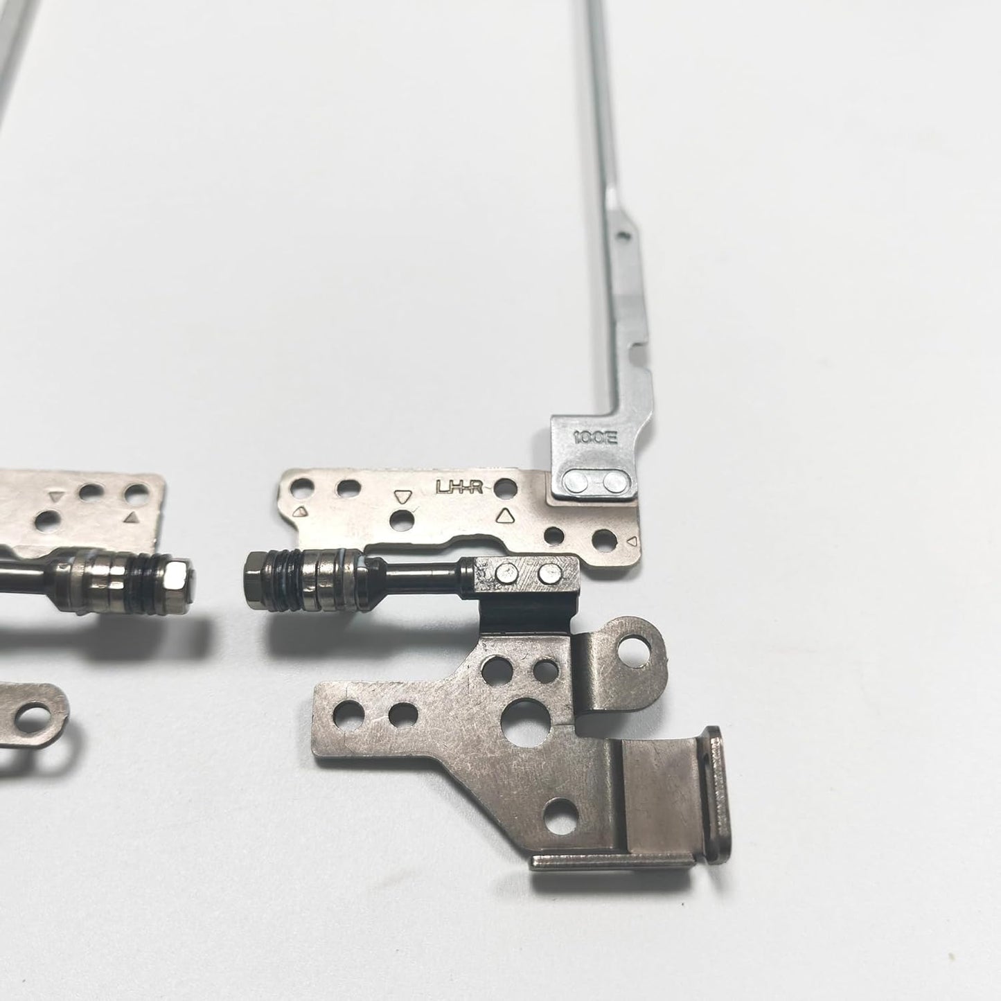 Replacement LCD Screen Bracket Hinge Set for Lenovo 100e Chromebook 2nd Gen 81ER Series Laptop Left and Right 5H50V26488 5H50T70508 Notebook 81M8 82GJ 81QB0000US