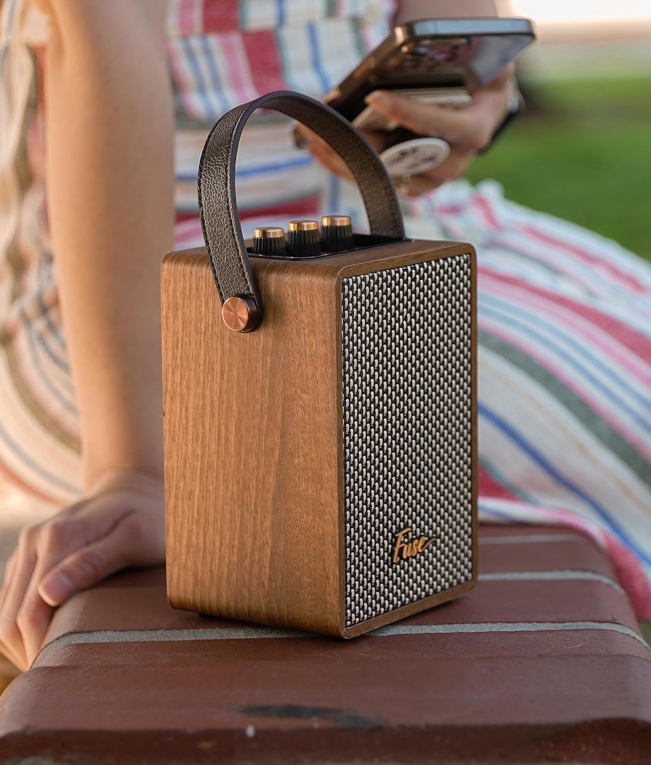 Fuse Andle Vintage Retro Bluetooth Speaker with Vegan Leather Handle | Portable Speaker with Smartphone Connection | USB & AUX Input | Stylish Brown Wood Exterior