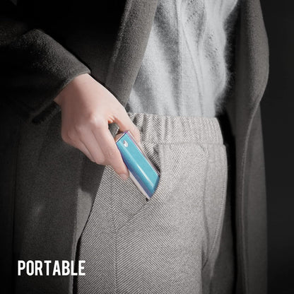 CLICK CLEAN Screen Cleaner, Fingerprint Proof Screen Cleaner Spray, All-in-One Cleaner with Microfiber and Shell for All Phones, Laptop and Tablet Screens (Blue)