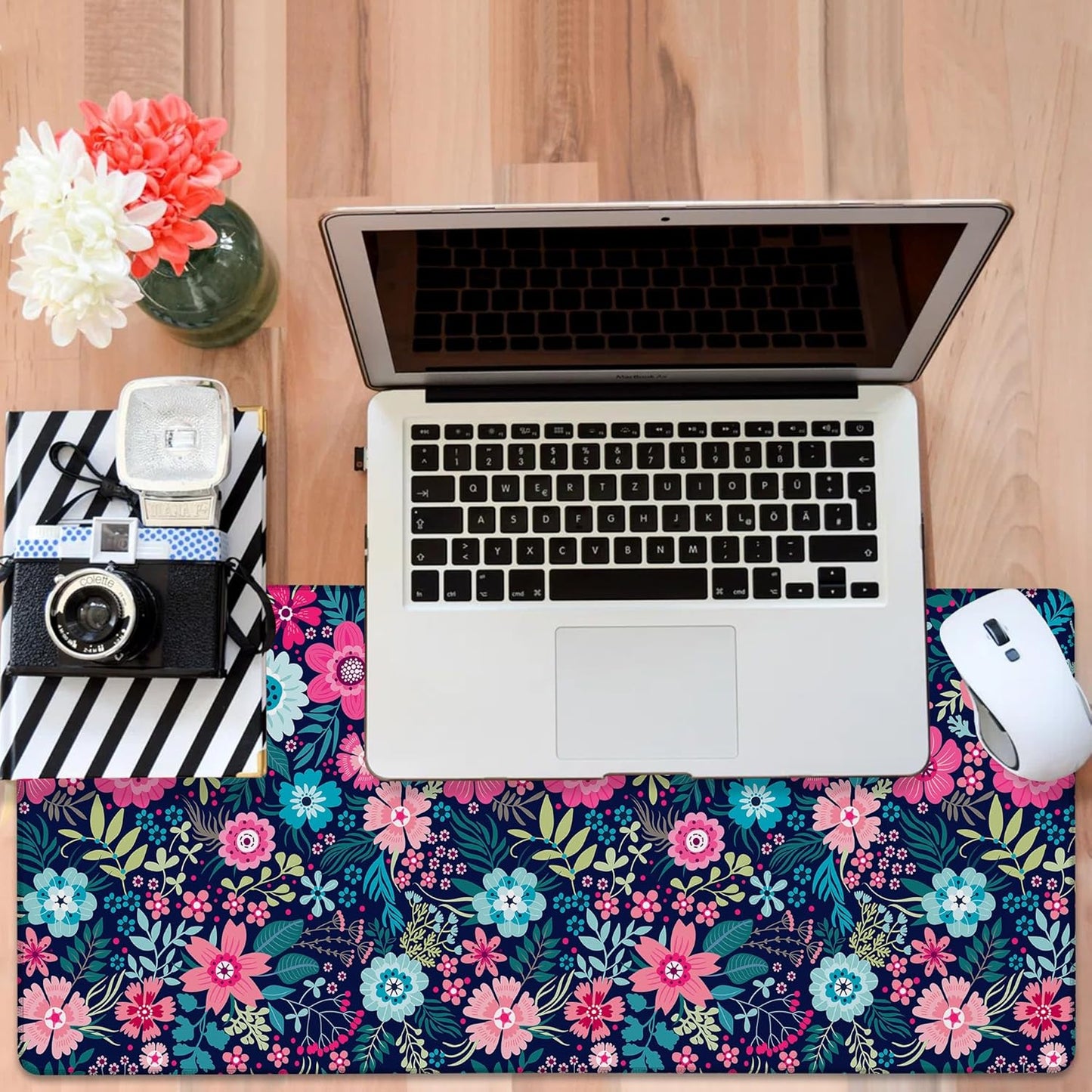 Colorful Flowers Gaming Mouse Pad 3mm Thick Stitched Edge Waterproof Non-Slip Large Computer Keyboard Mouse Mat,Suitable for Office Entertainment Decorative Desk Pad 35.4 x 15.7 Inches